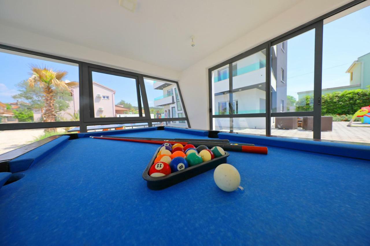 Boutique Apartments Blitz Bibinje Ngoại thất bức ảnh