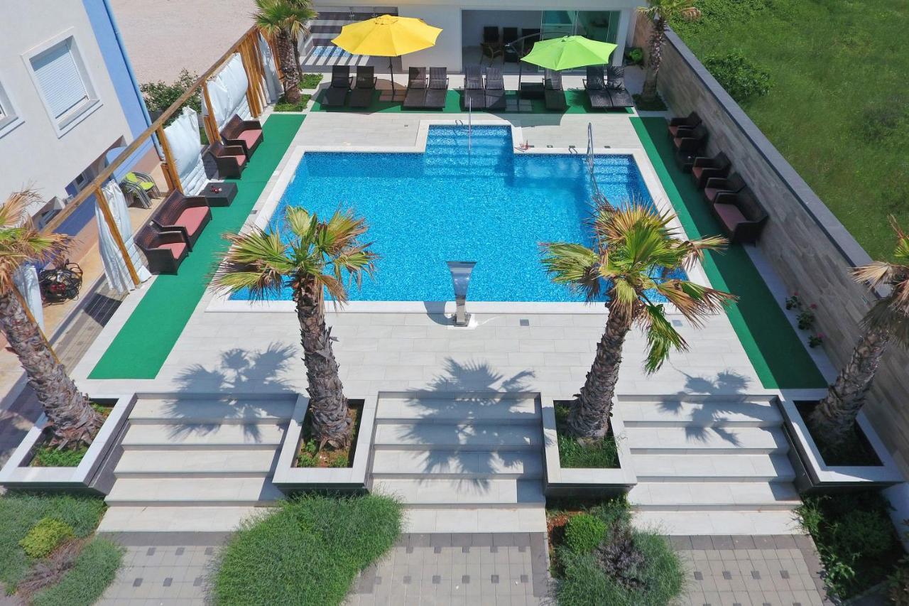 Boutique Apartments Blitz Bibinje Ngoại thất bức ảnh